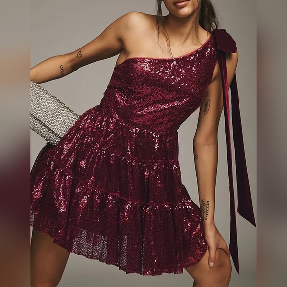 Geisha Designs x Anthropologie One-Shoulder Fit & Flare Sequin Mini, DARK RED, 6 - Picture 1 of 10